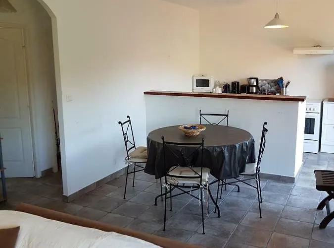 Courtaline Tatil Evi